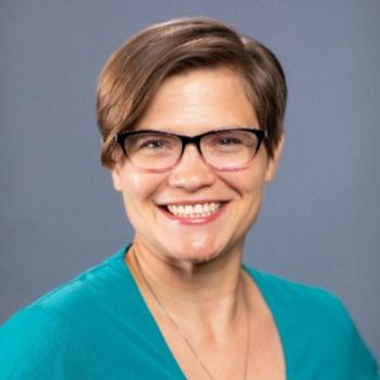 Jennifer T. Hoyt headshot